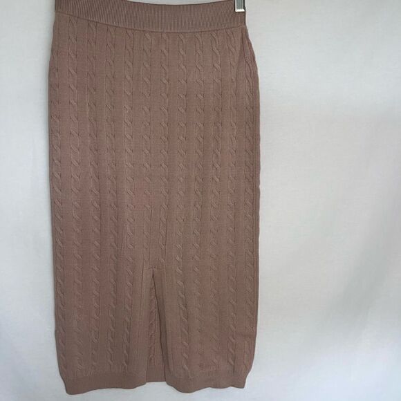 Taupe Cable Knit Sweater Skirt Set - Picture 15 of 15